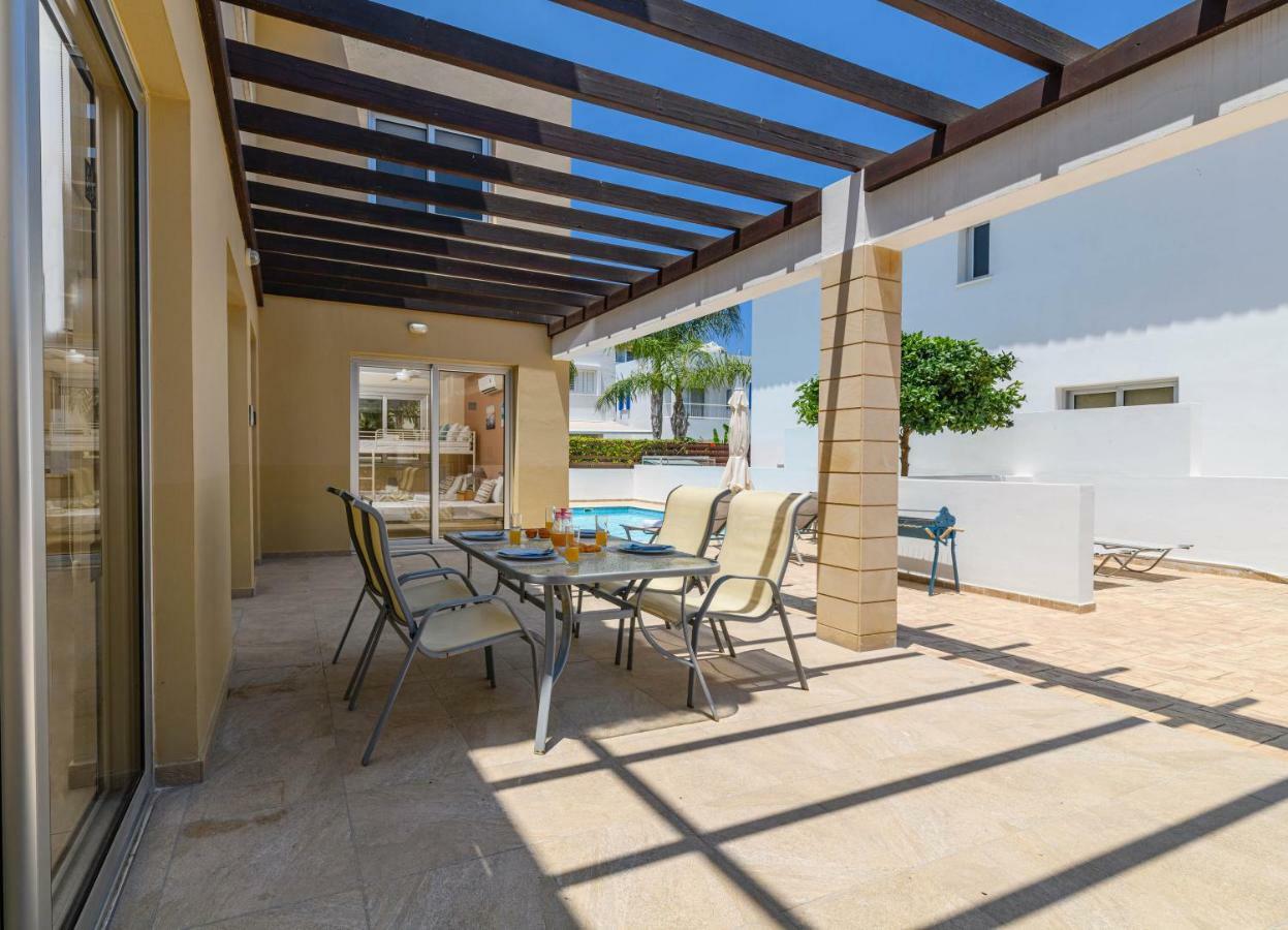 Konnos Beach Villas Protaras Eksteriør billede